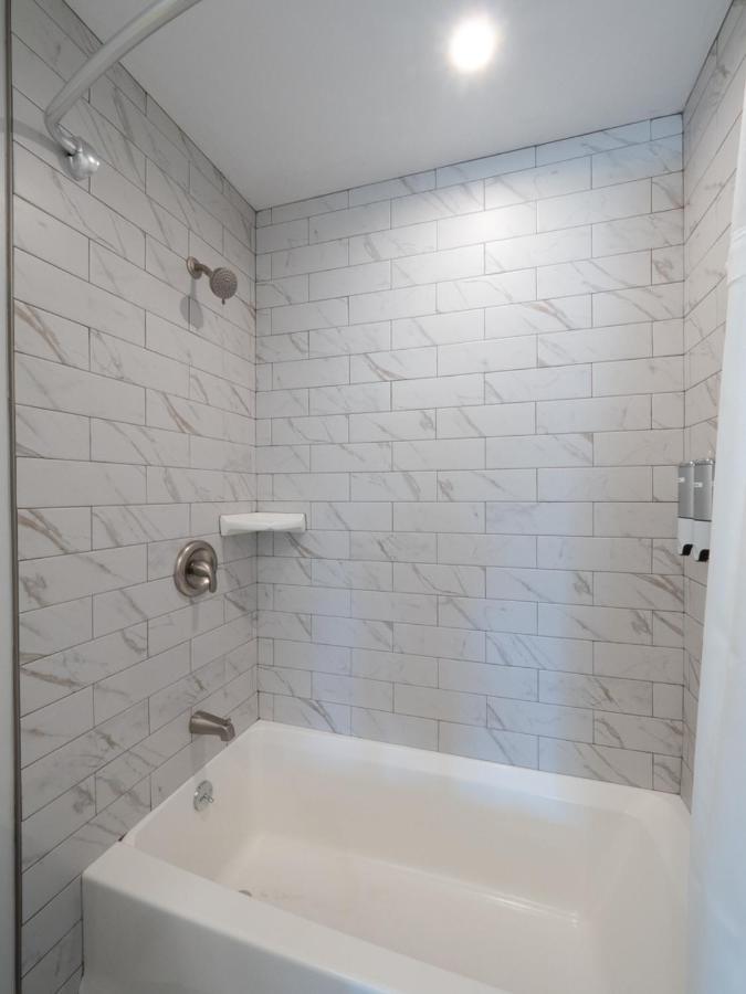 Long Beach Suites Gloucester Luaran gambar